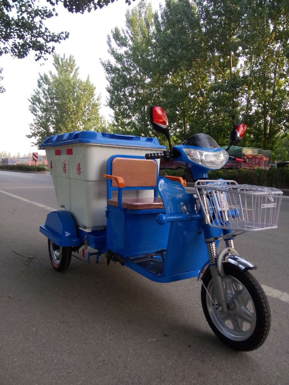保潔車(chē)